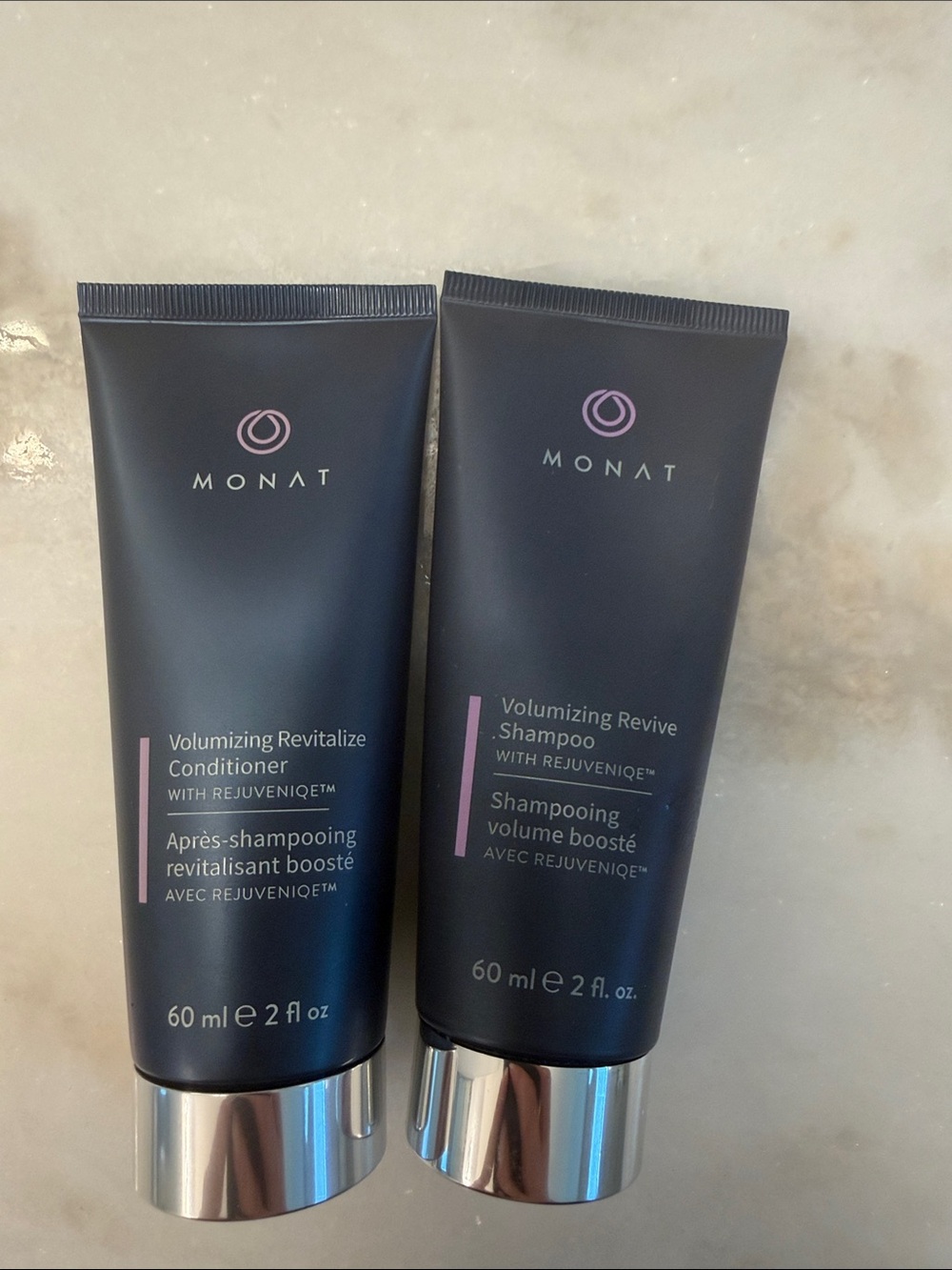 Monat Volumizing Revive Shampoo & Volumizing Revitalize Conditioner - Black